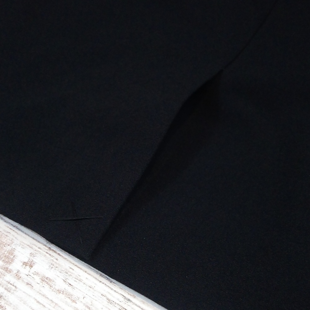 Solid Black Skirt - image 3